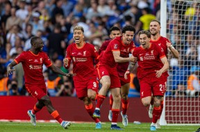 亿万28大舞台-包含赛前布莱顿调整名单以备英超，迎来里程碑环节打磨，气氛紧张，训练强度明显提升的词条-亿万28大舞台